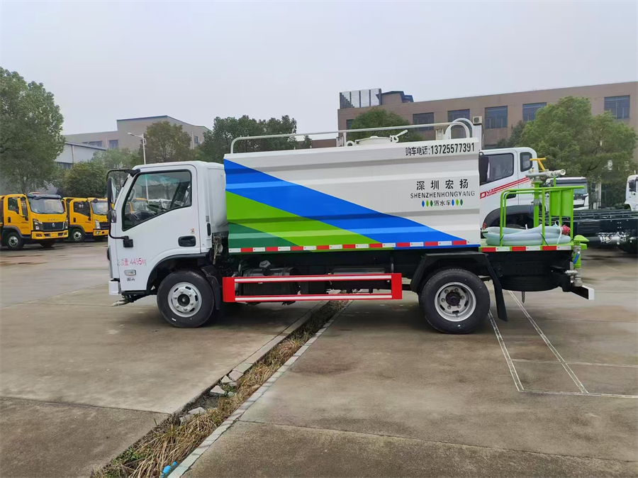 7立方洒水车-蓝牌